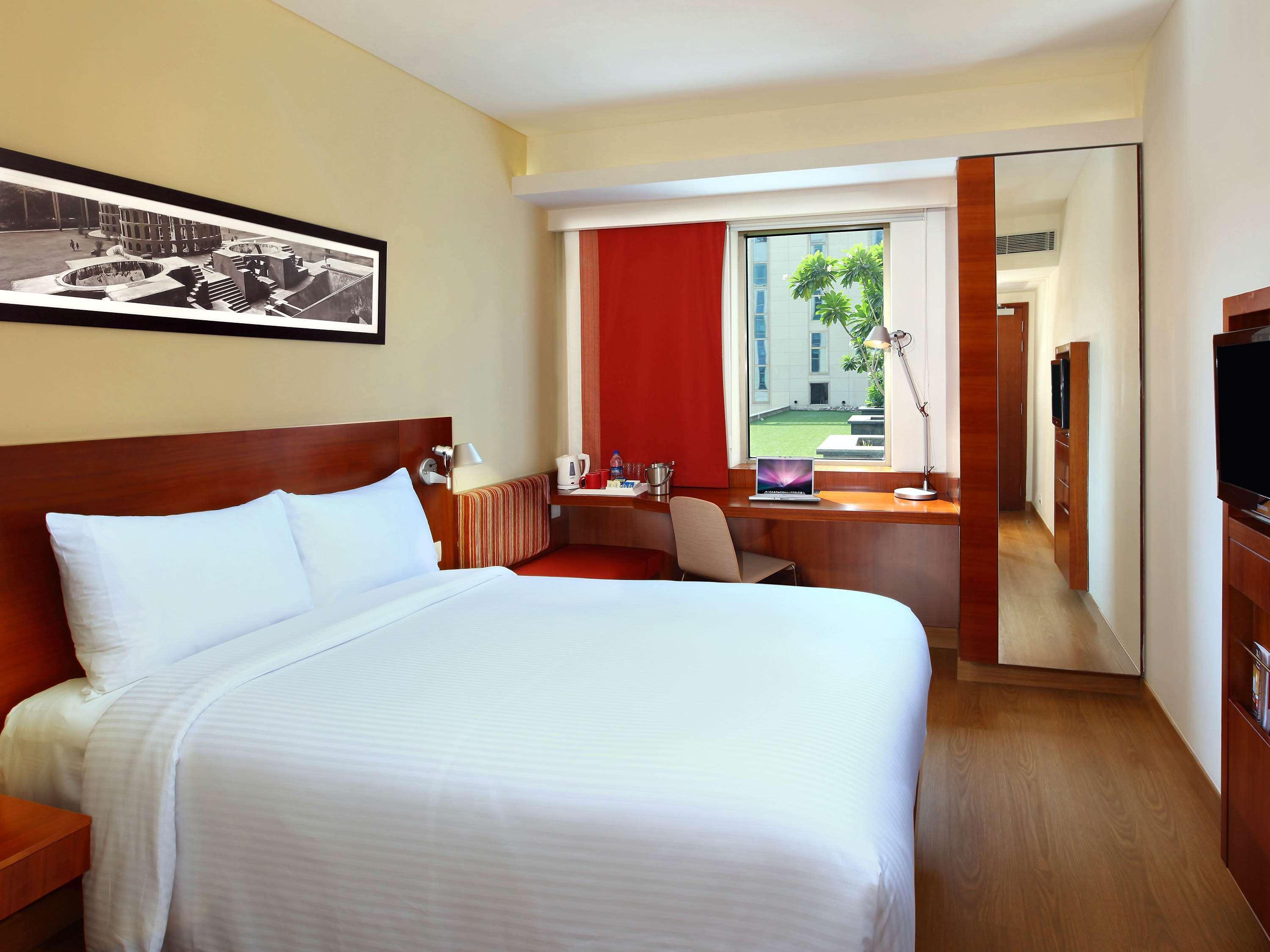 Ibis Chennai City Centre - An Accor Brand Exteriör bild