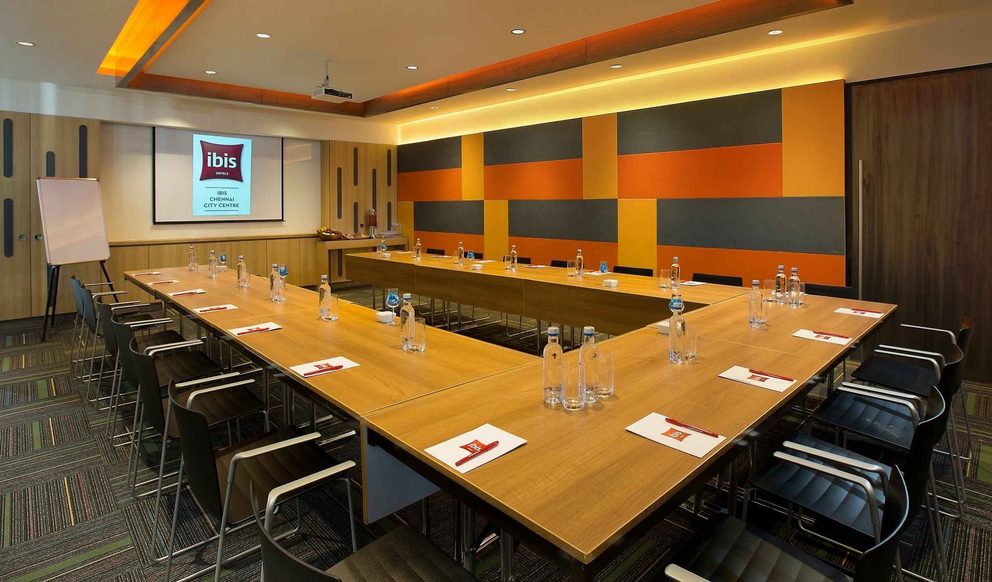 Ibis Chennai City Centre - An Accor Brand Exteriör bild